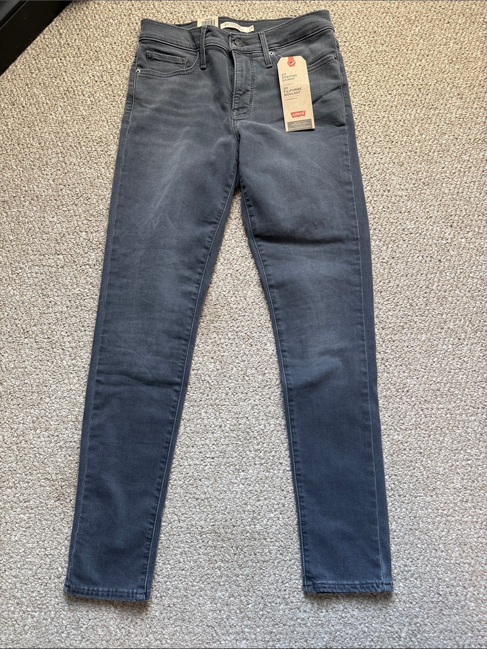 Levi's Women's Skinny Jeans in Washed Charcoal Black